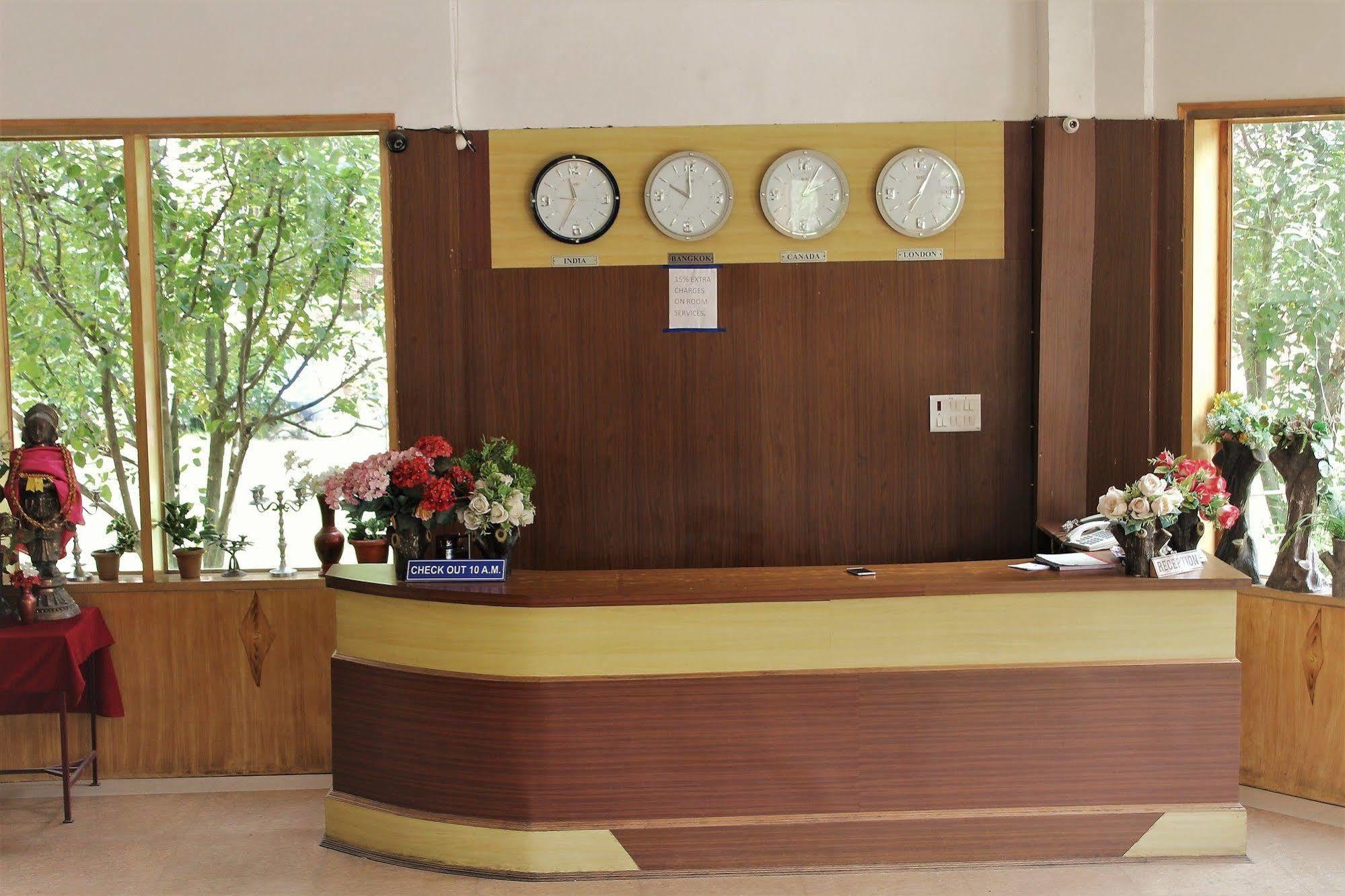 Hilltone Resorts & Spa 마날리 외부 사진