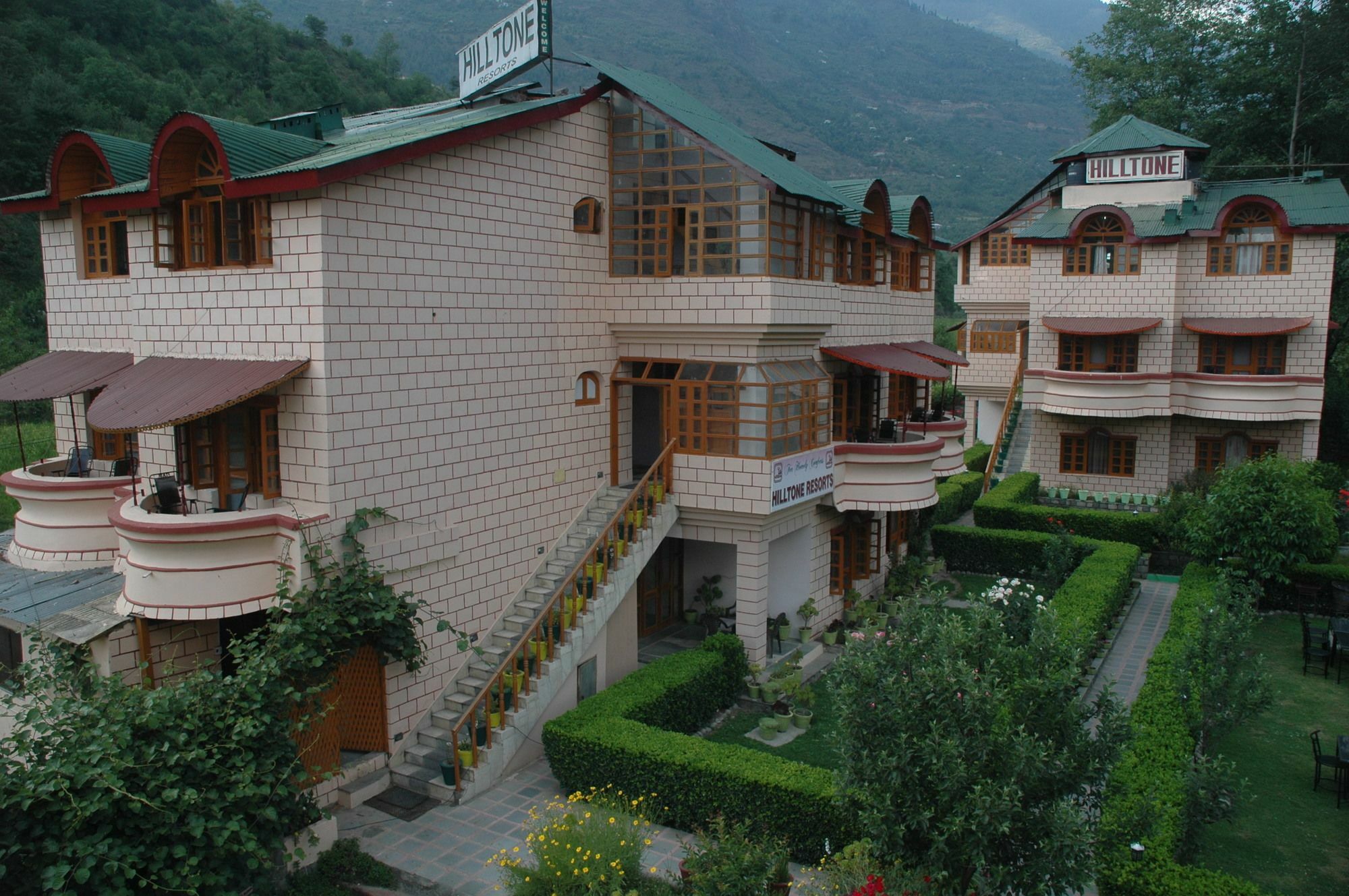 Hilltone Resorts & Spa 마날리 외부 사진